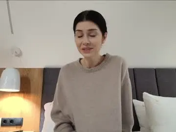 milla_bella's avatar