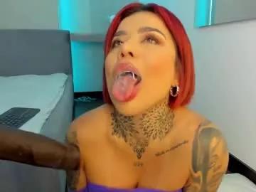 Try our girls live displays and explore the company of endless strippers, with beautiful physiques, vibrating toys and more.