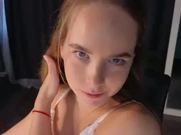 milly_shy on Chaturbate