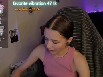 milyamess — naked [328 tokens left] #skinny #asian #bigdildo #dildo #shaved