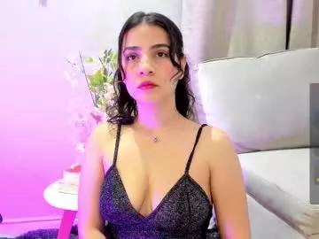 Try our girls live displays and explore the company of endless strippers, with beautiful physiques, vibrating toys and more.