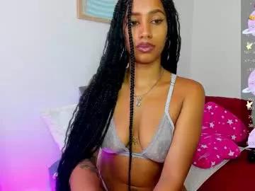 Try our girls live displays and explore the company of endless strippers, with beautiful physiques, vibrating toys and more.