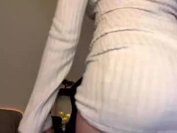 missblair12 from Chaturbate