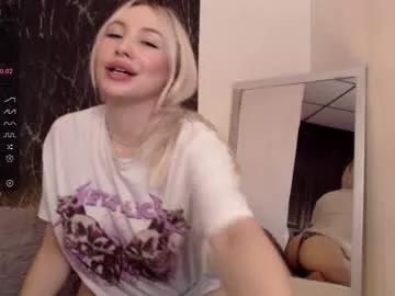 missblair12 from Chaturbate