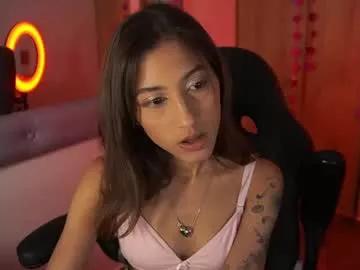 Try our girls live displays and explore the company of endless strippers, with beautiful physiques, vibrating toys and more.