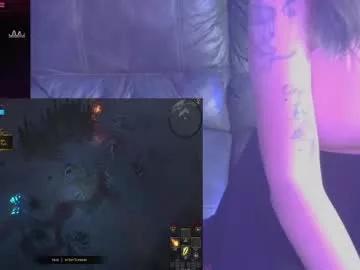 Try our girls live displays and explore the company of endless strippers, with beautiful physiques, vibrating toys and more.