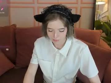 Try our girls live displays and explore the company of endless strippers, with beautiful physiques, vibrating toys and more.