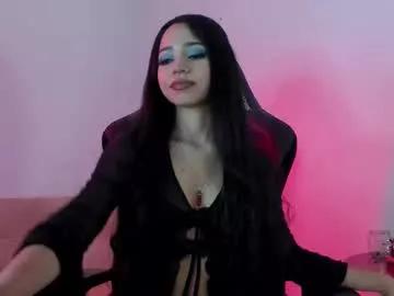 Try our girls live displays and explore the company of endless strippers, with beautiful physiques, vibrating toys and more.