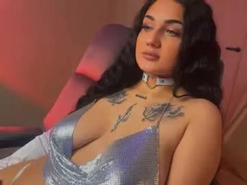Try our girls live displays and explore the company of endless strippers, with beautiful physiques, vibrating toys and more.