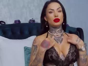 Try our girls live displays and explore the company of endless strippers, with beautiful physiques, vibrating toys and more.