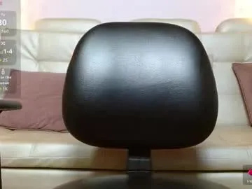 nato_evans — GOAL: get naked [100 tokens remaining] I want// PVT OPEN// #bigboobs #bbw #nasty #smoke #tomboy