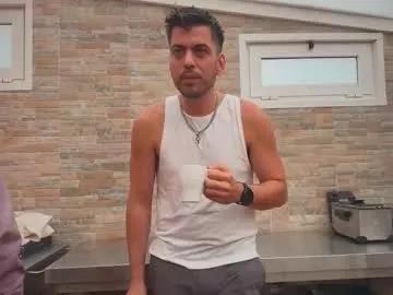 Try our girls live displays and explore the company of endless strippers, with beautiful physiques, vibrating toys and more.