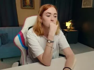 nelliemathers — GOAL: more smile today<3 [21 tokens remaining] Very flexible girl ;) #ginger #teen #new #shy #redhead