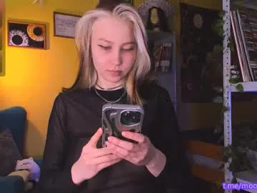 nicole_matt's avatar