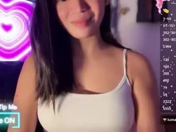 Try our girls live displays and explore the company of endless strippers, with beautiful physiques, vibrating toys and more.