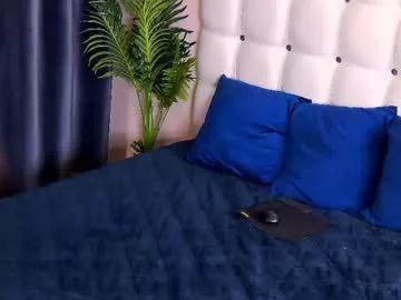 Try our girls live displays and explore the company of endless strippers, with beautiful physiques, vibrating toys and more.