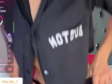 ninasky19 — If you are a king to me, I will treat you as you deserve; I will be a good queen. #natural #c2c #daddy #daddysgirl