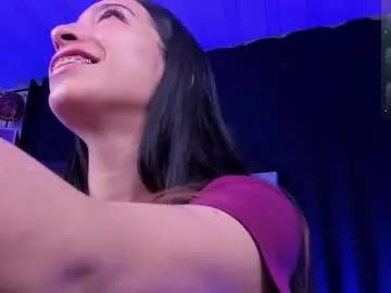 Try our girls live displays and explore the company of endless strippers, with beautiful physiques, vibrating toys and more.