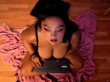 Try our girls live displays and explore the company of endless strippers, with beautiful physiques, vibrating toys and more.