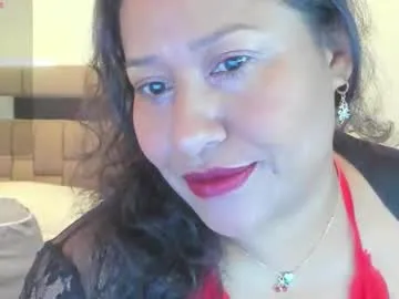 nyomi_browm — nyomi_browm room #latina #mature #milf #curvy #bigboobs