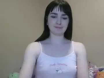 odetteraine — Welcome to my room! - Goal: Goal: dance and make my clothes disappear [395 tokens left]