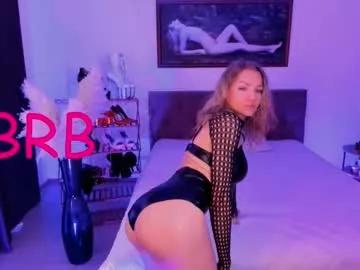 Try our girls live displays and explore the company of endless strippers, with beautiful physiques, vibrating toys and more.