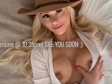 Try our girls live displays and explore the company of endless strippers, with beautiful physiques, vibrating toys and more.
