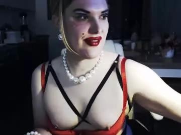 Try our girls live displays and explore the company of endless strippers, with beautiful physiques, vibrating toys and more.