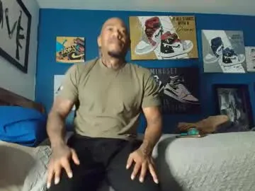 pcuddy3 — Goal 1 : Shirt Off (300 tokens remaining) Phenomenal's Room Fuck Around & Find Out!!! #bbc #athletic #bigass #smile #fit #tattoo