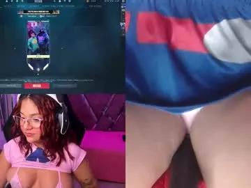 Try our girls live displays and explore the company of endless strippers, with beautiful physiques, vibrating toys and more.