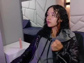 pettymoon — Welcome to my room   #petite #natural #new #18