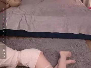 pinky_p1e69 from Chaturbate is Freechat
