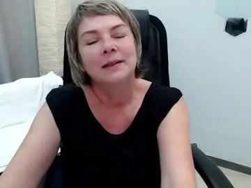 pion_s — GOAL: You make my dopamine levels go all silly [0 tokens remaining] Be my hero today! #lovense #milf #stockings #mature #nonude