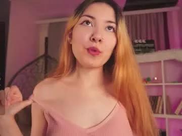 Try our girls live displays and explore the company of endless strippers, with beautiful physiques, vibrating toys and more.