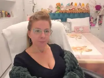 Avatar of prettyblackeyes