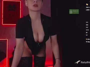 Try our girls live displays and explore the company of endless strippers, with beautiful physiques, vibrating toys and more.