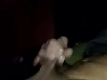 pussyluver420kik909587 — Freechat on Chaturbate