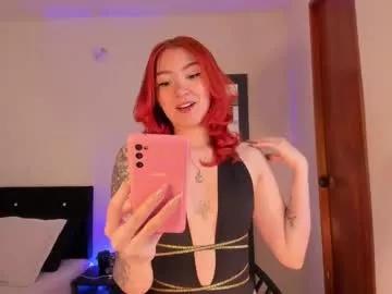 r_o_x_y_ from Chaturbate