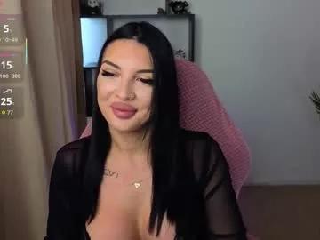 Try our girls live displays and explore the company of endless strippers, with beautiful physiques, vibrating toys and more.