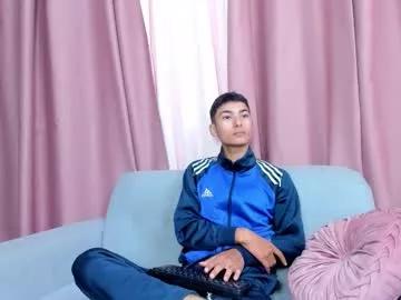 raven_yees from Chaturbate is Freechat