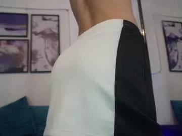 ross_b1 from Chaturbate is Freechat