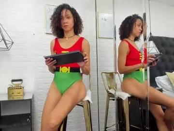 Try our girls live displays and explore the company of endless strippers, with beautiful physiques, vibrating toys and more.