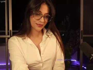 Try our girls live displays and explore the company of endless strippers, with beautiful physiques, vibrating toys and more.