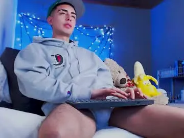 ryannhill_ — Goal   SHOW CUM WITH BIG JETS   Don't be shy and ask whatever you want...  - Goal is : totally naked, CUM CUM CUM  #bigcock #twink #monstercock #lovense #skinny