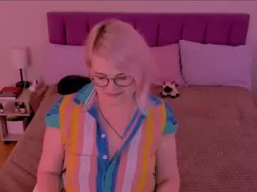 Photos of sabrinamacmarren from Chaturbate is Freechat
