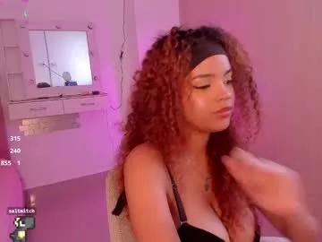 Try our girls live displays and explore the company of endless strippers, with beautiful physiques, vibrating toys and more.