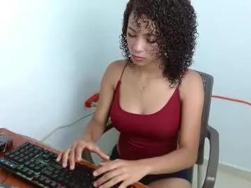 Try our girls live displays and explore the company of endless strippers, with beautiful physiques, vibrating toys and more.