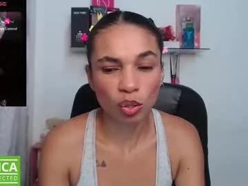 samanthaa_queen from Chaturbate