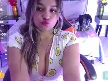 Try our girls live displays and explore the company of endless strippers, with beautiful physiques, vibrating toys and more.