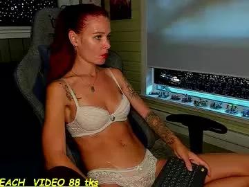 Try our girls live displays and explore the company of endless strippers, with beautiful physiques, vibrating toys and more.